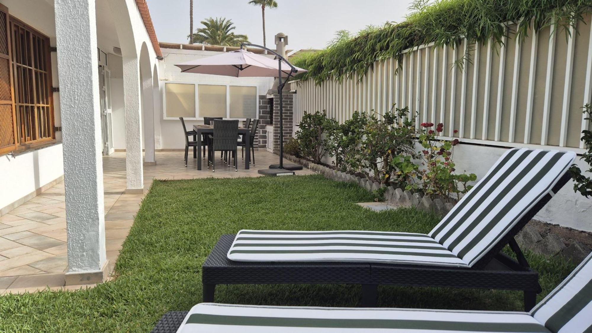 Oasis Holycan - By Gestion Vacacional Canarias San Bartolomé Exterior foto